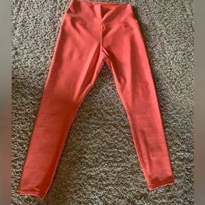 ALO Yoga Coral Leggings